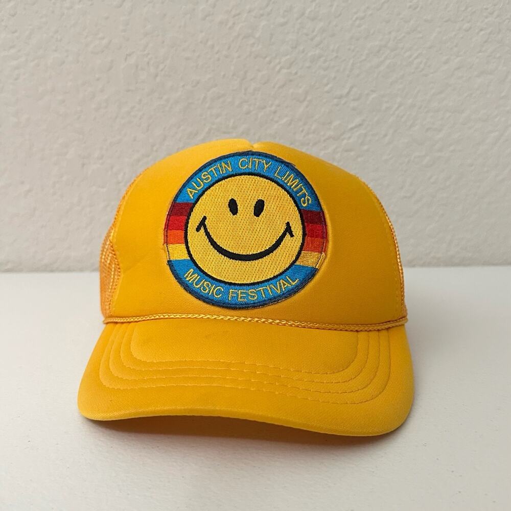AVIATOR NATION Smiley Trucker Hat Austin City Limits Music Festival Rainbow Snap